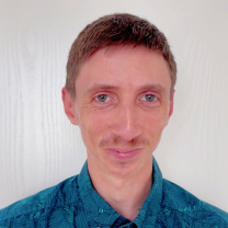 Geoffrey, Web Geliştiricisi